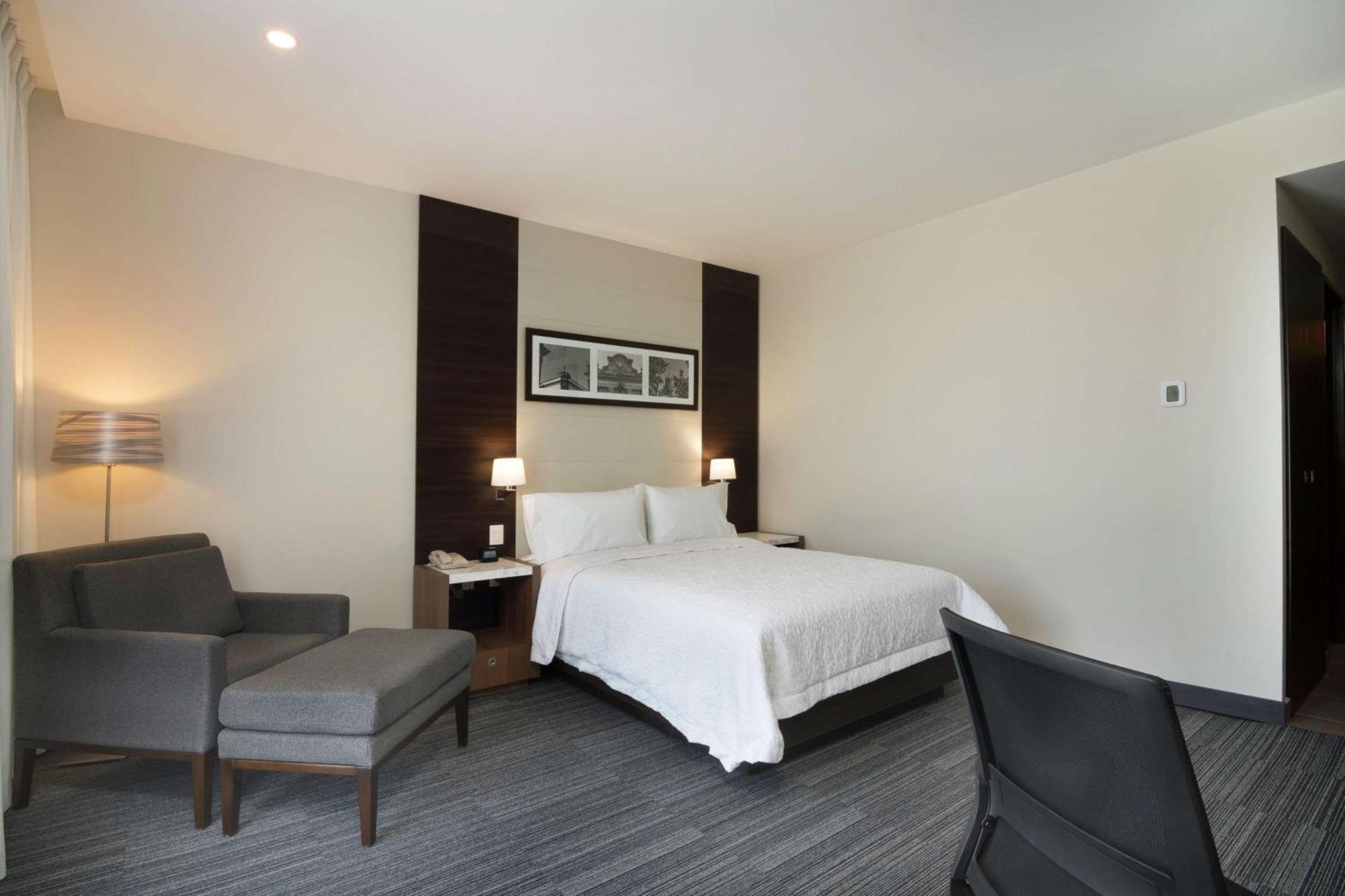 Hampton Inn By Hilton Σαν Λουίς Ποτοσί Εξωτερικό φωτογραφία